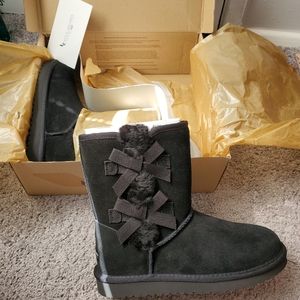 Koolaburra ugg boots